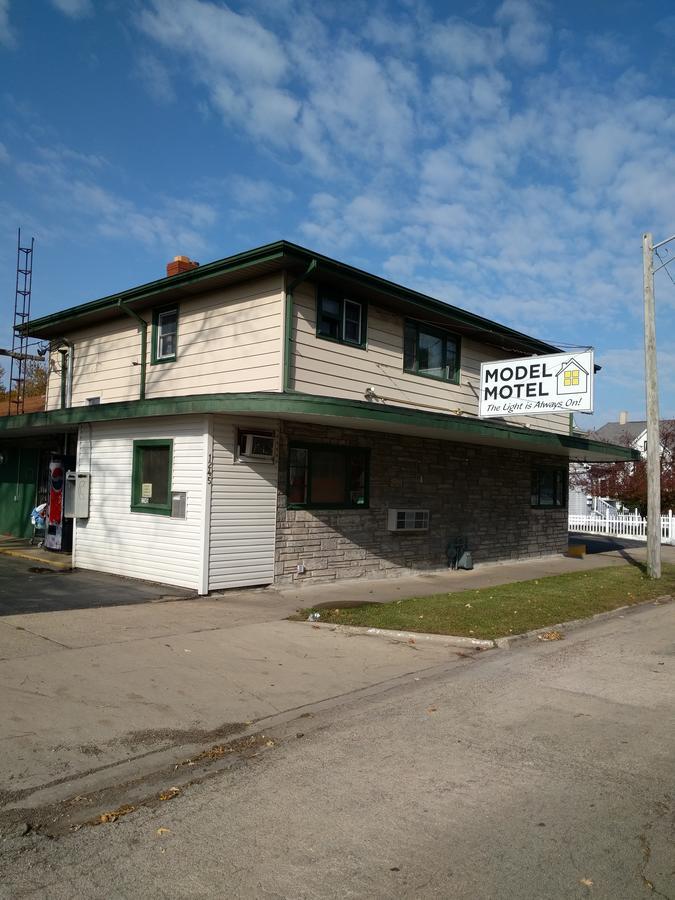 Model Motel Kankakee Exterior photo